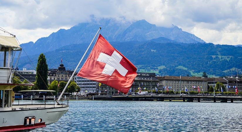 Döntenek a szupergazdagokról: ötven százalékos örökösödési adóval sújthatják őket, már összepakoltak