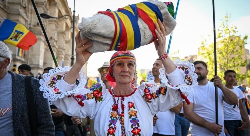 Minden irányból támadják Magyarországot: ukrán szabotázs gyanúja Százhalombattán, Brüsszel bosszút áll, a románok pedig már a jövőtől rettegnek