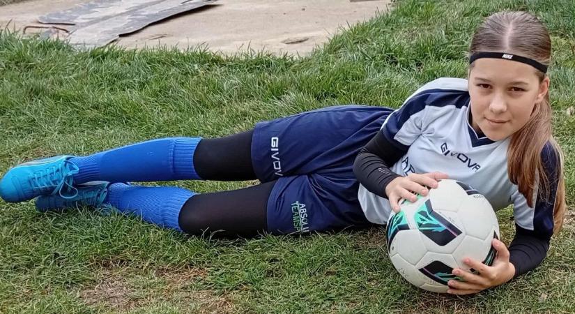 Még csak 12 éves, de a szakemberek szerint ő lehet a jövő nagy hazai futballsztárja