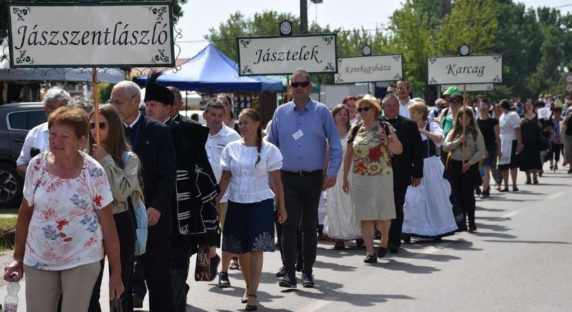 Kétmillió forintot kap a kiválasztott, már várják a javaslatokat a rangos díjra