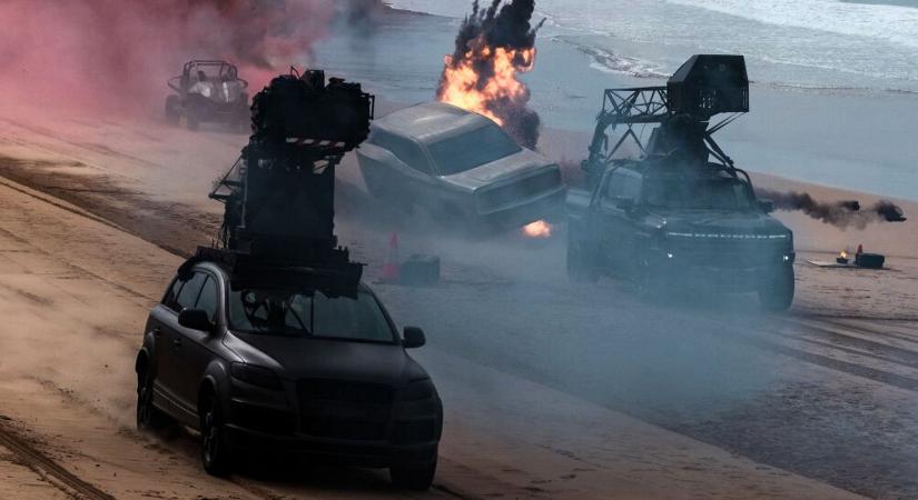 Mától a Netflixen: A-listás sztárok az utóbbi évek egyik legjobb akcióvígjátékában, már a platformon!