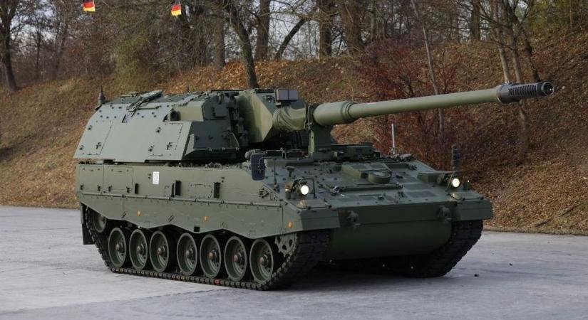 Elképesztő a kereslet az új német szupertank iránt, egyszerűen nem lehet eltalálni, megsemmisíti a rá kilőtt lövedékeket