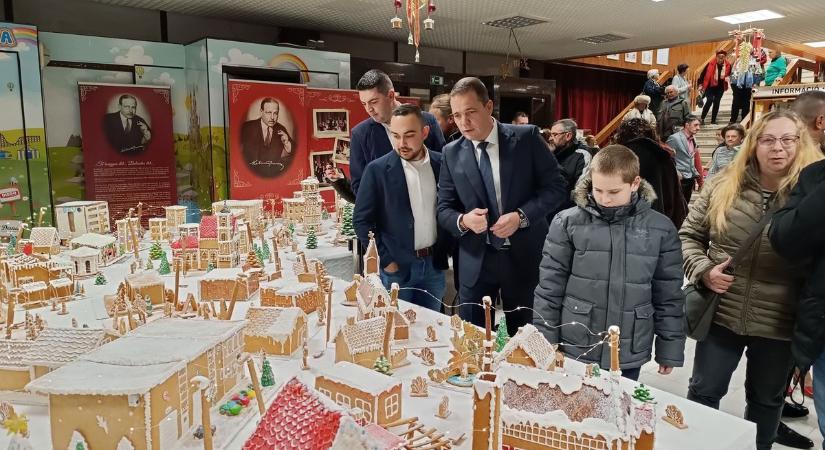 Siófok, a mézeskalácsváros: soha nem érkezett még ennyi felajánlás a városnapon