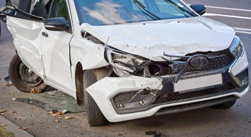 Nem múlt el az éjszaka súlyos baleset nélkül