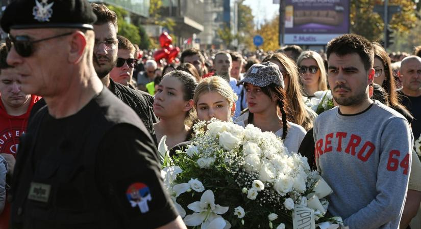 „A félelem oldalt váltott” – a diákmozgalom, amely egyesítette a szerb társadalmat