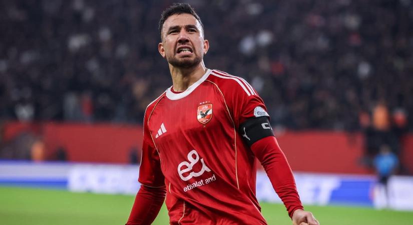 Őrület: Borotvával támadtak Szabicsék játékosára a BL-meccsen - videó