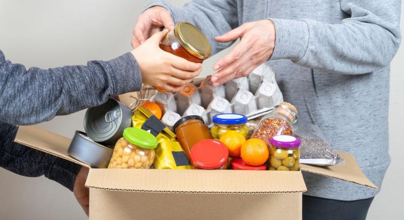 A Magyar Vöröskereszt és az Auchan együtt segíti a rászorulókat idei ünnepi adománygyűjtésükkel