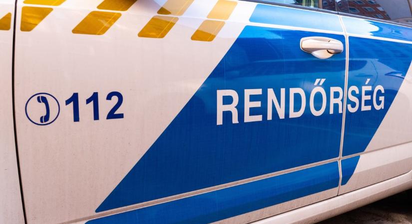 Elképesztő mutatvány a Bakonyban: még a rendőrök is elcsodálkoztak a két motoroson videó