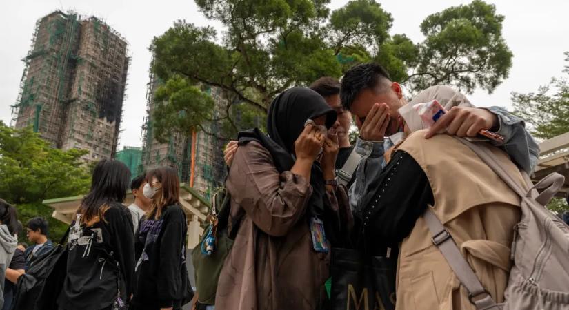 Újabb holttesteket találtak, 146-ra emelkedett a hongkongi tűz halálos áldozatainak száma