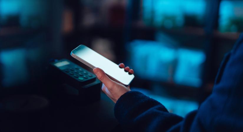 Holnaptól kivezetnek egy fontos OTP-alkalmazást