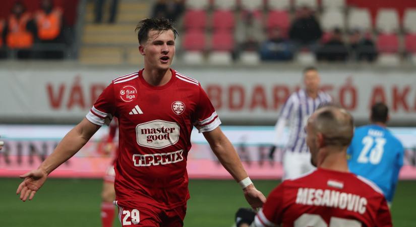 NB I: Sokba került a kihagyott 11-es, megvan Bodor első veresége az Újpest kispadján - videó