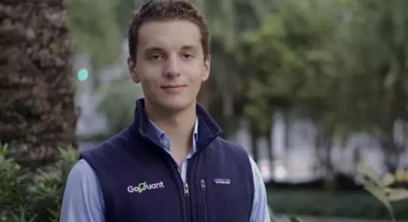 9 éves korában már sikeres kriptovaluta-kereskedő volt: ki Denis Dariotis?