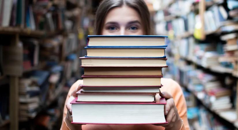 Spórolási tippek az olvasnivalóhoz – Így vásároljunk kedvezőbb áron könyvet