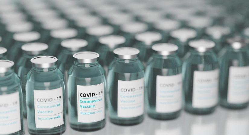 Fokozza a gyártás sebességet a Moderna, több koronavírus elleni vakcina készülhet