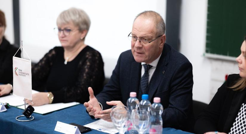 Sajátos nevelési igényű gyermekeket ellátó intézmények fejlesztése