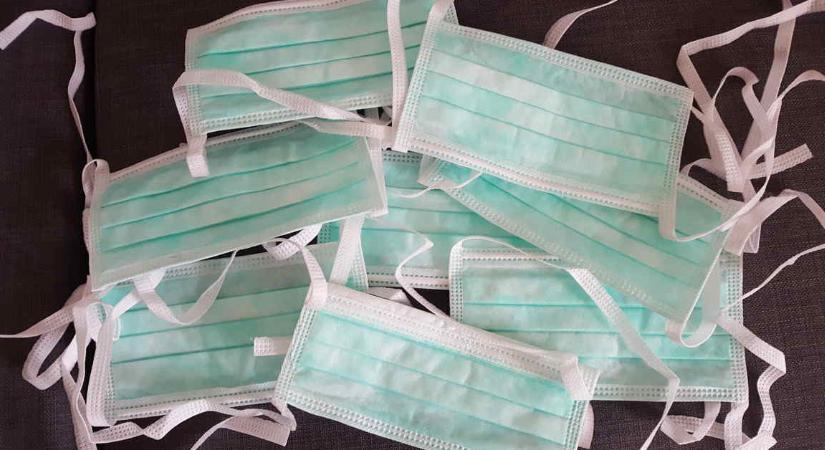 Már van olyan kórház, ahol hétfőtől kötelező lesz a maszk