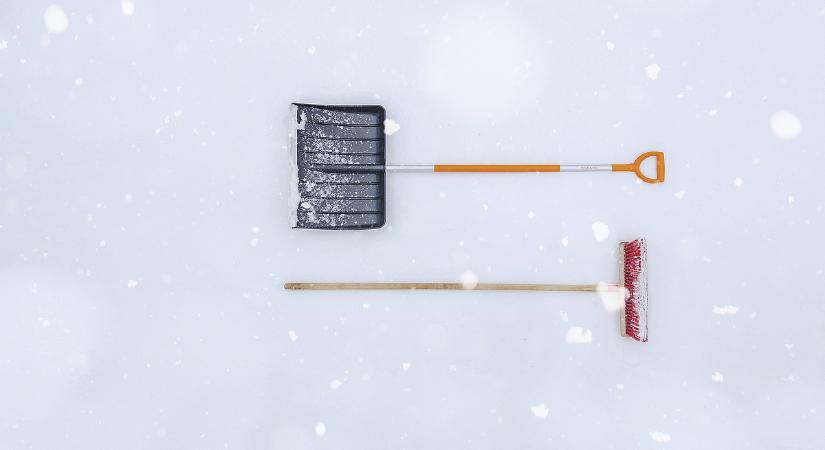 A fehér tél sötét oldala - ez alól az üresen álló balatoni nyaralók sem menekülnek