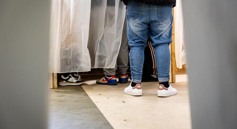 „A fél falut megvették” – Tiszaburán már 100 ezer forintot is fizetnek egy szavazatért