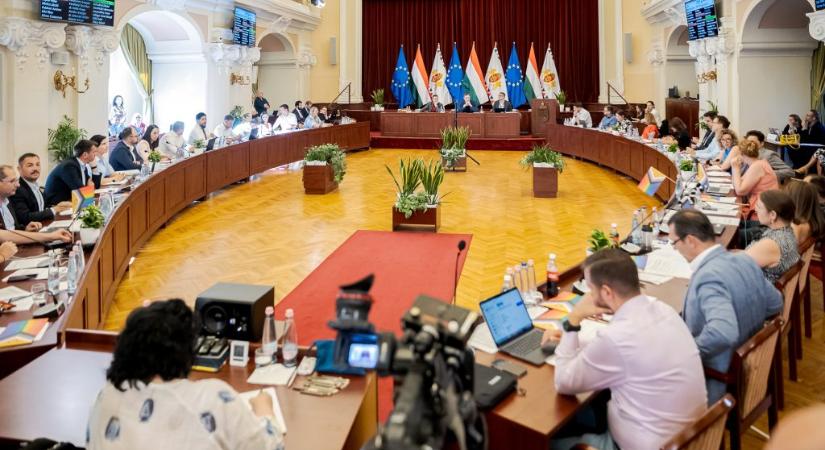 A budapesti Fidesz-frakció kimondatná a kelenföldi buszgarázsban a Főváros fizetésképtelenségét