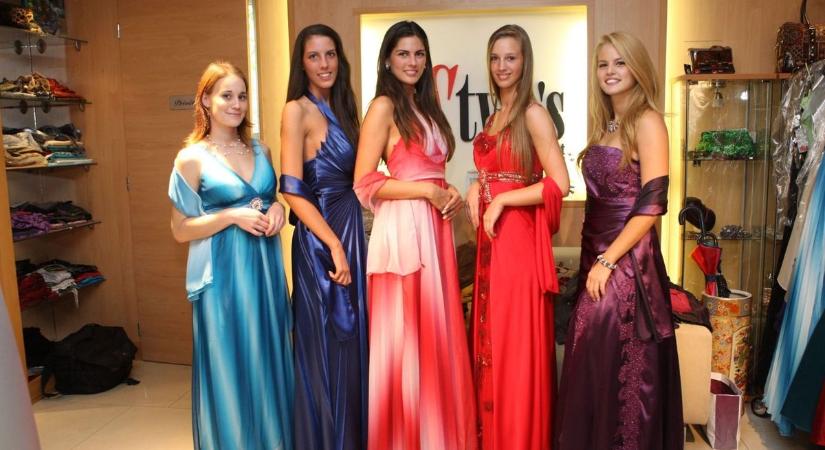 A vasi lányok a legszebbek! Ilyen volt egykoron a Vas megye szépe döntője - csodás fotók