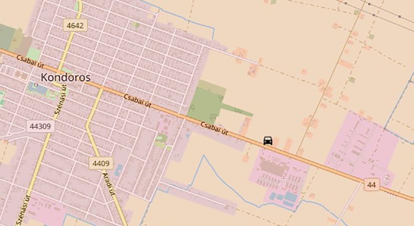 Baleset a 44-es főúton, félpályán halad a forgalom