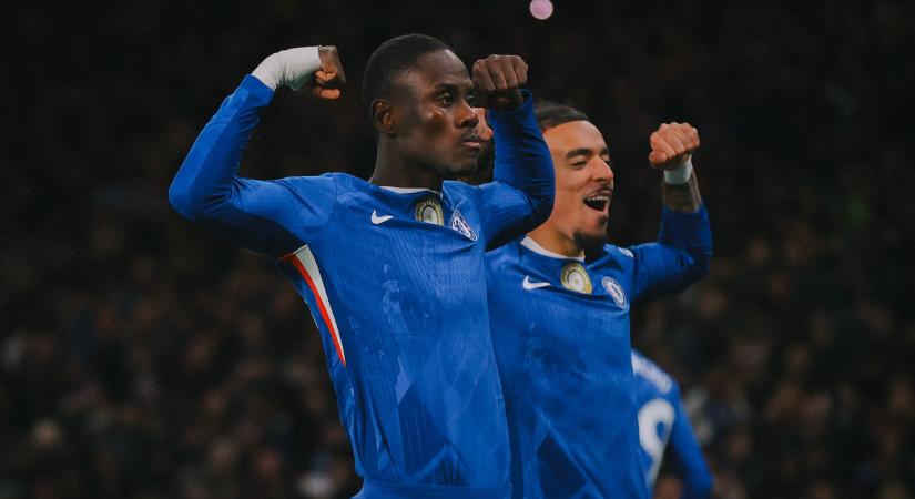 Az Arsenal emberelőnyben sem tudta legyűrni a Chelsea-t