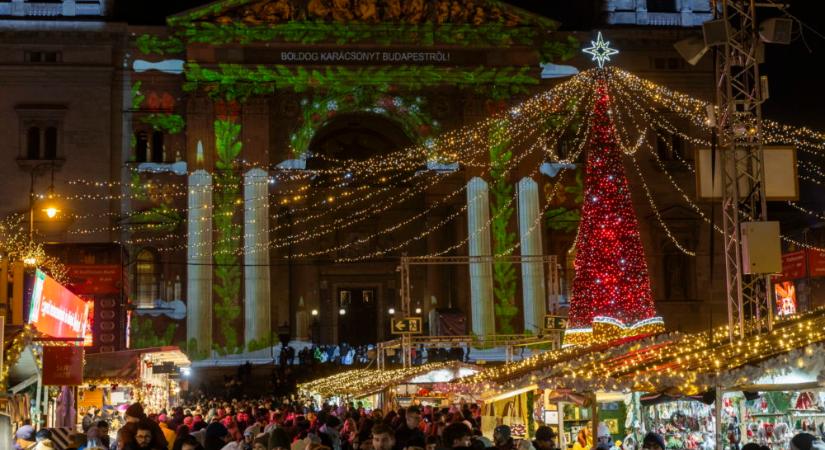 A nap képe: Az Advent Bazilika karácsonyi vásár ünnepélyes megnyitója