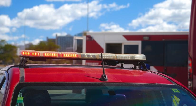 Tragikus autóbalesetben meghalt egy vétlen 18 éves pár, nem tudták megmenteni őket