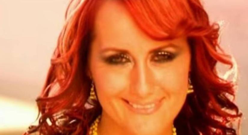 A Desperado vörös bombázója volt a 90-esévekben: Gábor Betti 44 évesen így néz ki