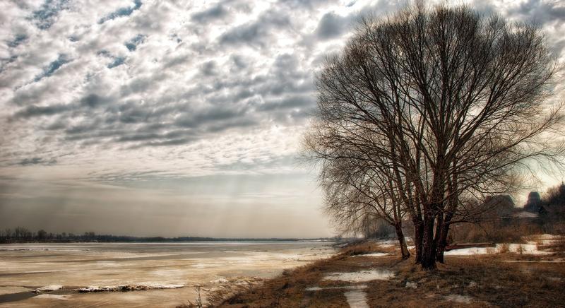 Folytatódik az időállás