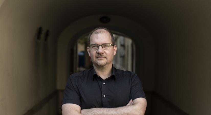 Kormányváltástól forradalomig