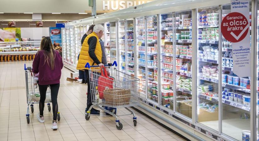 Százas se kell hozzá, ezzel a trükkel bármikor kiszabadíthatod a bevásárlókocsit