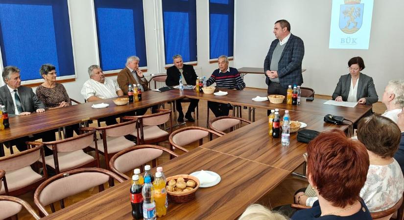 35 év önkormányzatiság: múlt és jelen találkozása Bükön