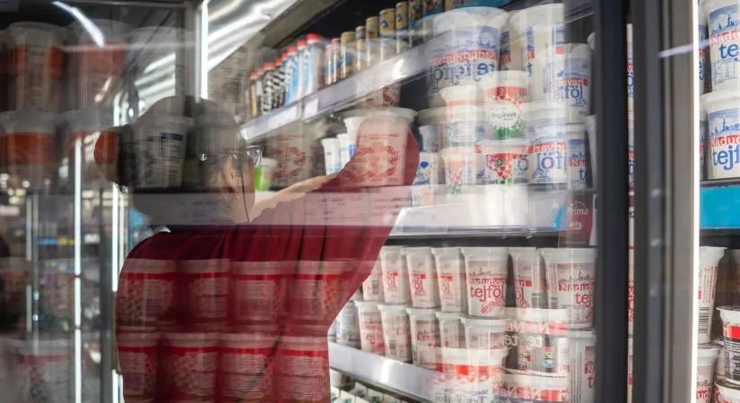 Újabb 13 termékre terjeszti ki a kormány a kötelező árréscsökkentést