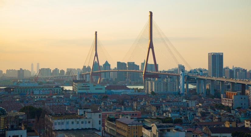 Kína gyáripara zuhan: olyan számok érkeztek, amik évek óta nem látott válságra utalnak