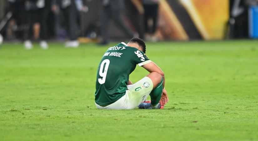 Profittal szállhat ki sokat szidott üzletéből a Barca