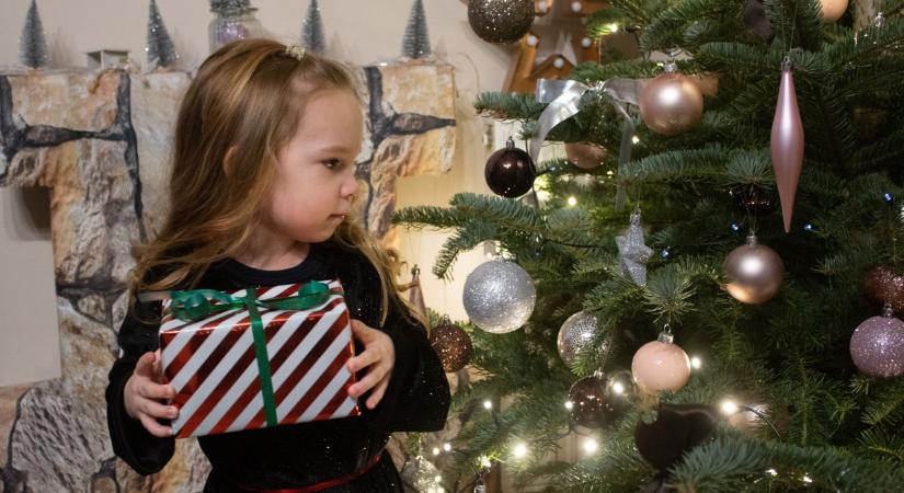 Karácsonyi ajándékötletek 5000 forint alatt – nem a pénz, a szándék a fontos?