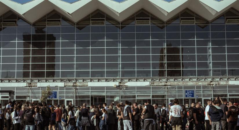 Szabadkán és Újvidéken is lesz megemlékezés a vasútállomásnál hétfőn