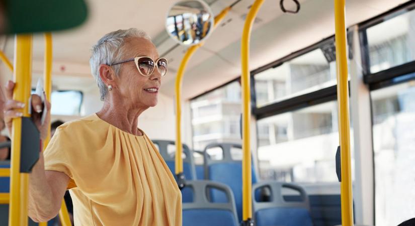 Így változik a nyugdíjasigazolvány jövőre – érdemes lesz kiváltani, mert sok kedvezmény jár vele