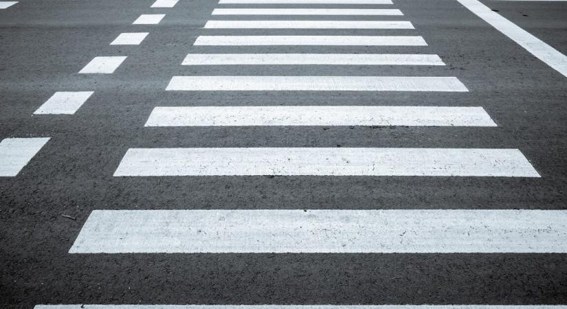 Halálra gázoltak egy 13 éves fiút a gyalogátkelőn – közel 10 milliárdos kártérítést kap a család