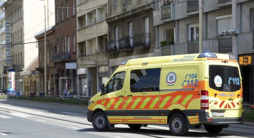 A hazai hiány ellenére Csádba toboroznak magyar mentősöket