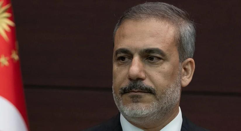 A török külügyminiszter szerint Oroszország és Ukrajna készen áll a békemegállapodásra