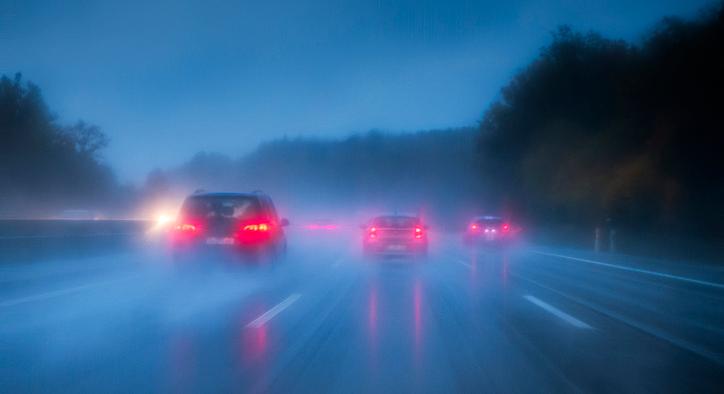 Ez a téli vezetés legnagyobb kockázata, erre kell figyelni