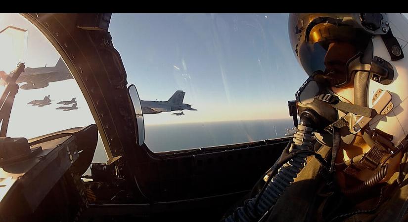 A Fidesz bevitte a magyarok ágyába a háborút