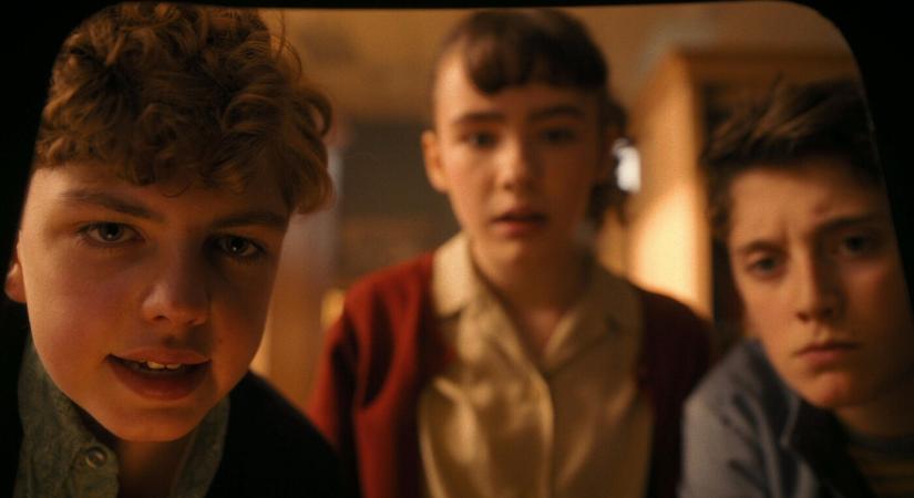 SOROZATDARÁLÓ: A gyerekevő bohóc újabb kalandjai