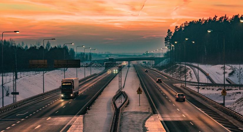 Januártól a gyorshajtásért is magasabb bírság jár