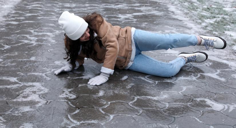 Sok pénzt fizethetsz télen, ha ezt elmulasztod a házad körül ( milliós kártérítés lehet belőle!)