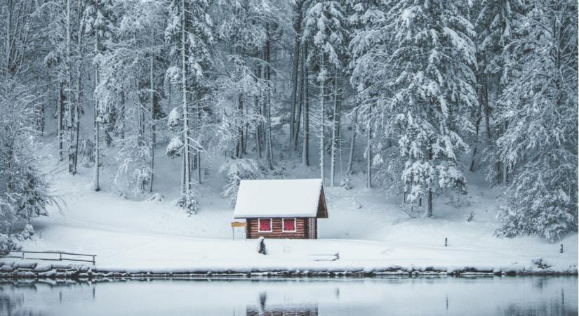 Adventi irodalmi estet rendez a Kárász József Irodalmi Kör