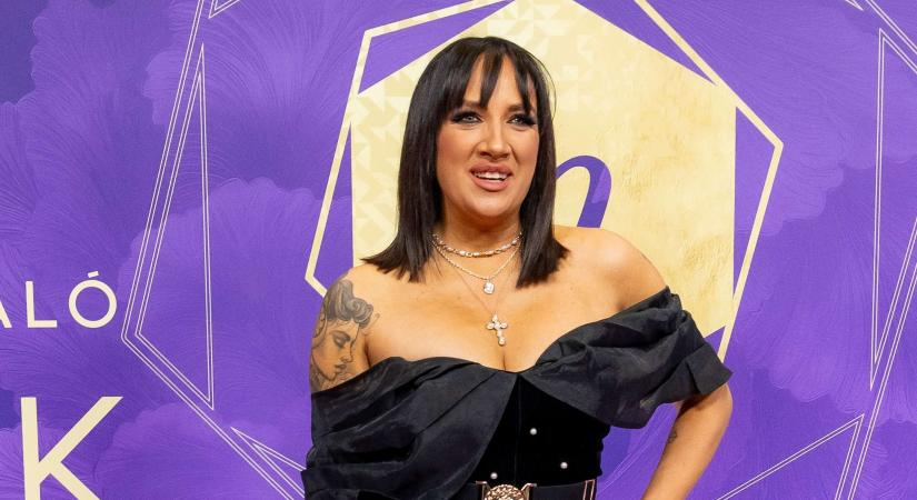 „A gyerek nem hülye” – Tóth Gabi az anyaságról és a Megasztárról vallott