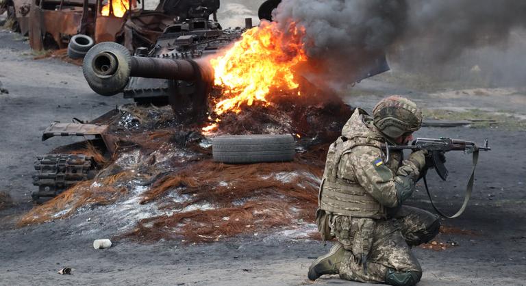 Felgyorsulnak az események, kulcsfontosságú pillanatok jönnek az orosz–ukrán háborúban